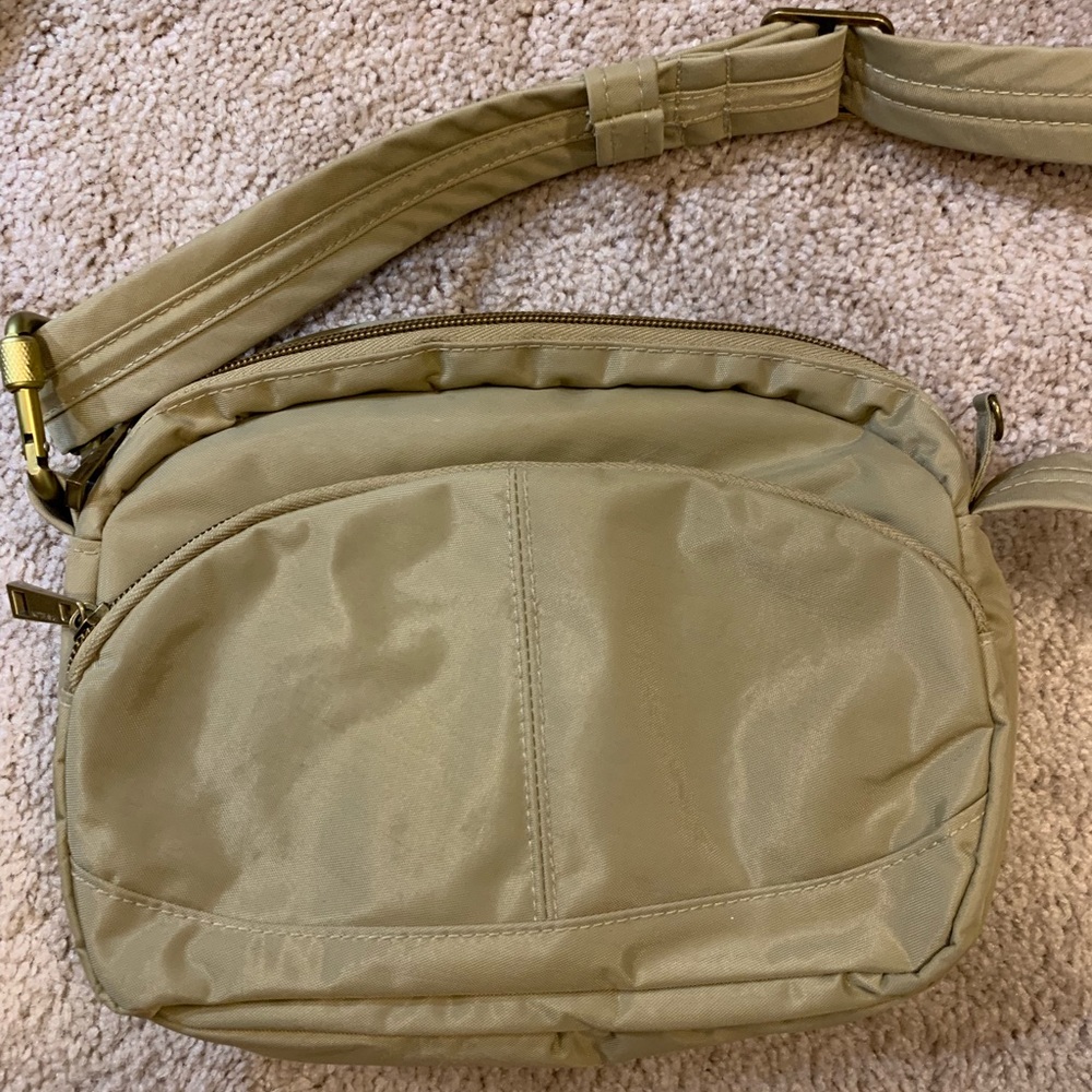 Travelon Anti-theft Bag